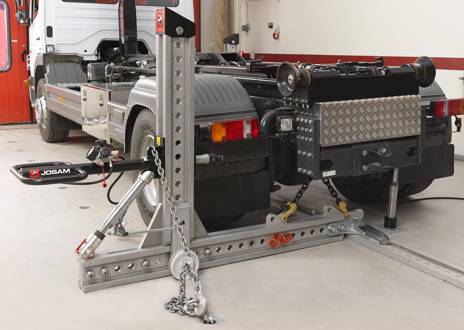 I-Press being used on a Truck