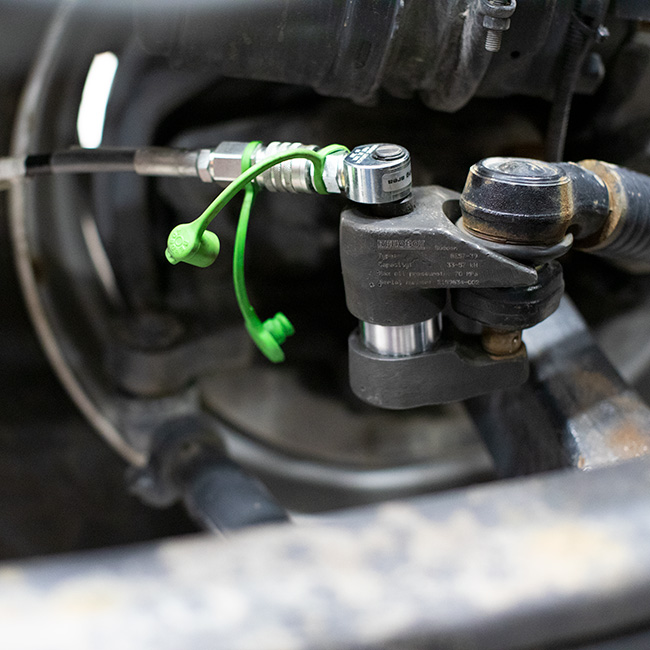 A hose attached to a ball joint