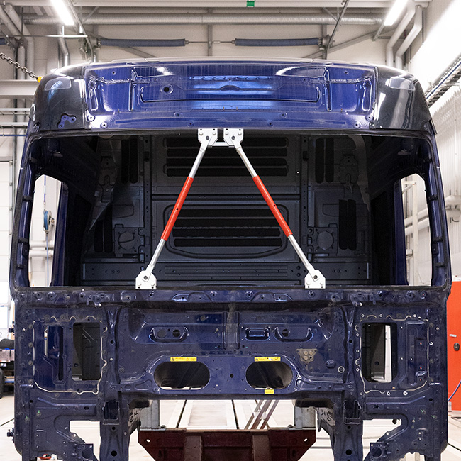 JOSAM Universal Door Support being used on a truck cab