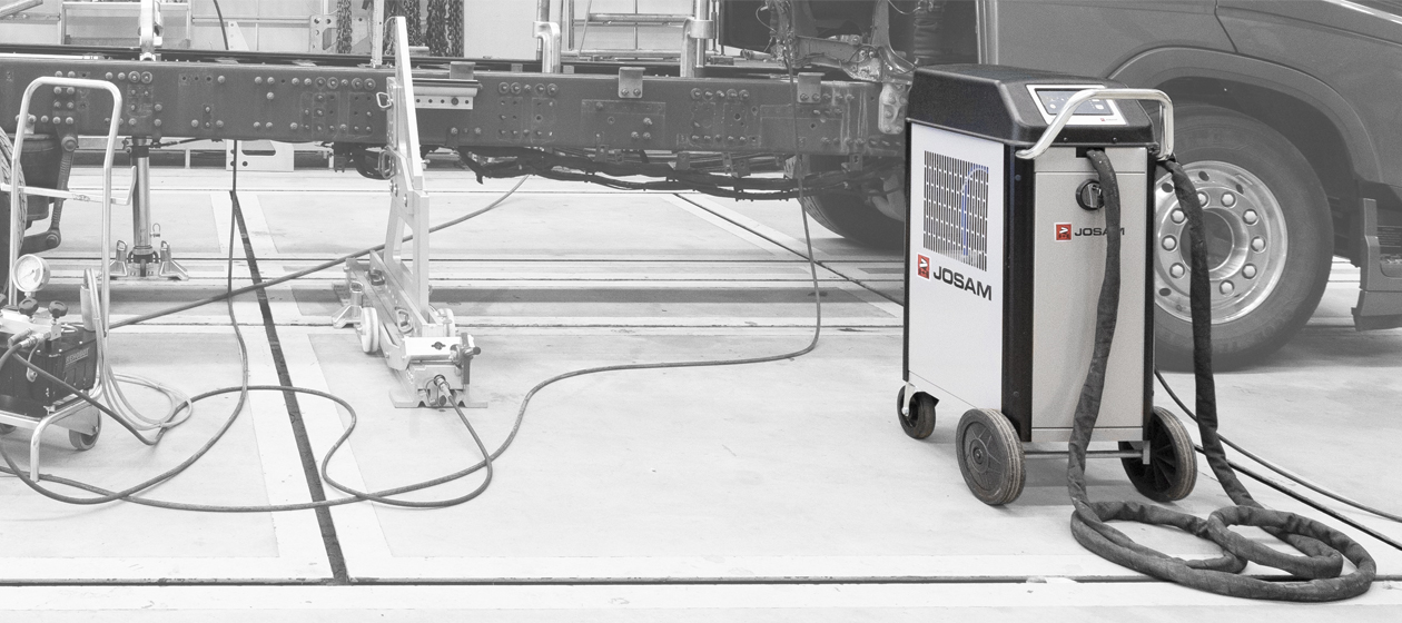JOSAM JH1000 induction heater in a workshop